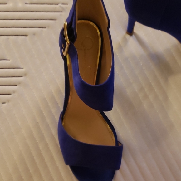 Jessica Simpson Strapped blue suede heels - Picture 3 of 4